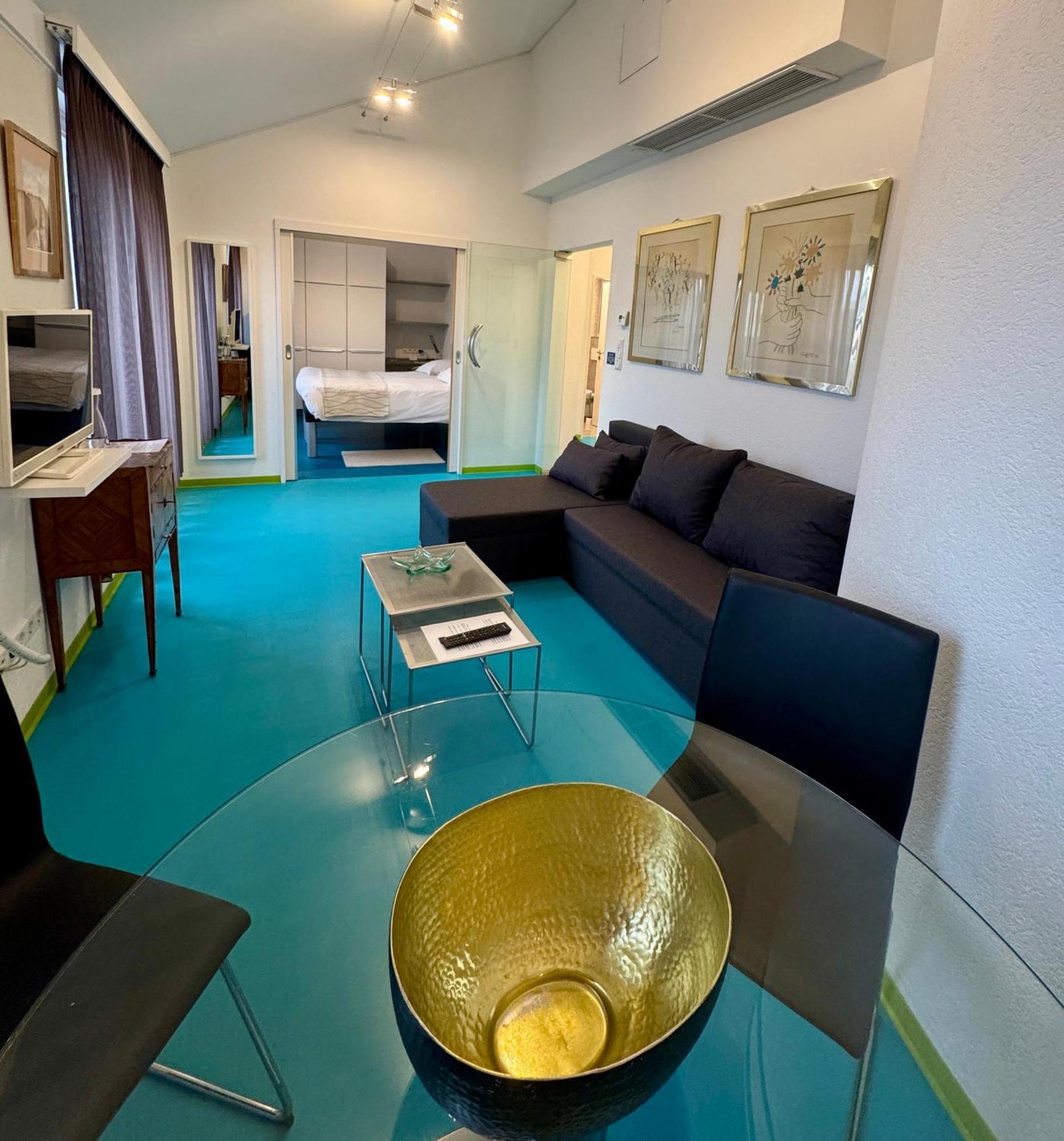 Domus Hotel ลักเซมเบิร์ก ภายนอก รูปภาพ